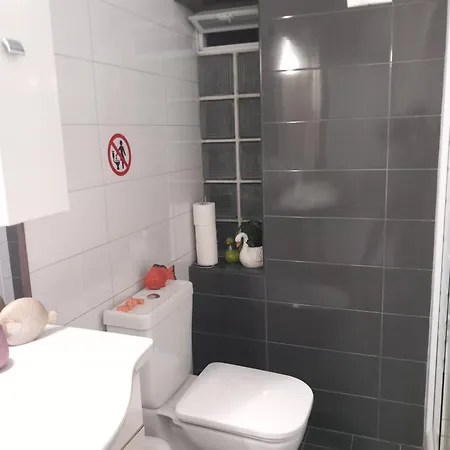 G&g Antikalamos Apartament *