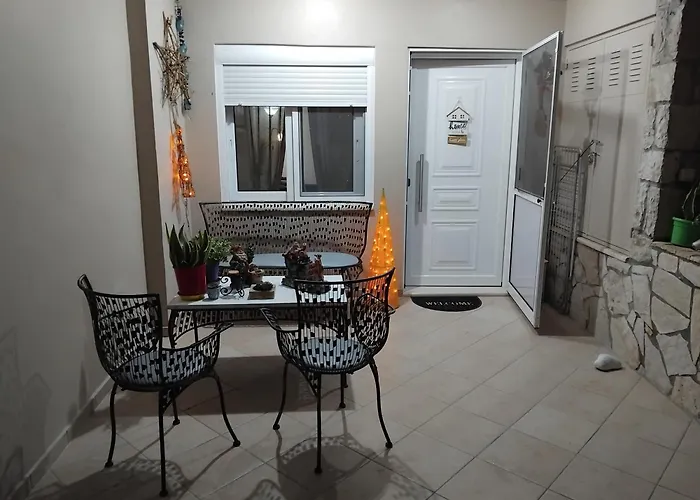 G&g Antikalamos Appartement *